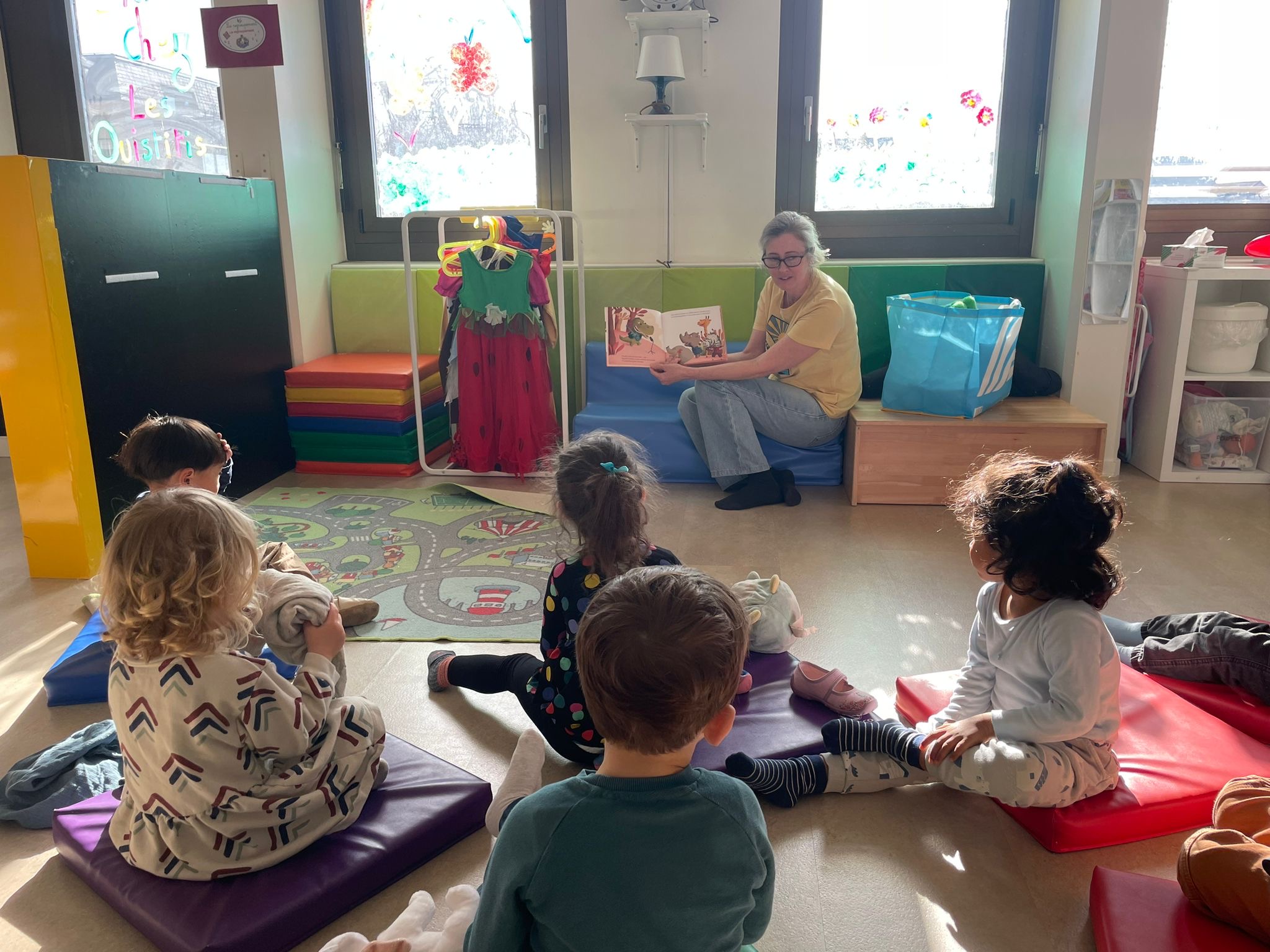 Prévention garderie steph 4 Stéphanie en plein cours de prévention